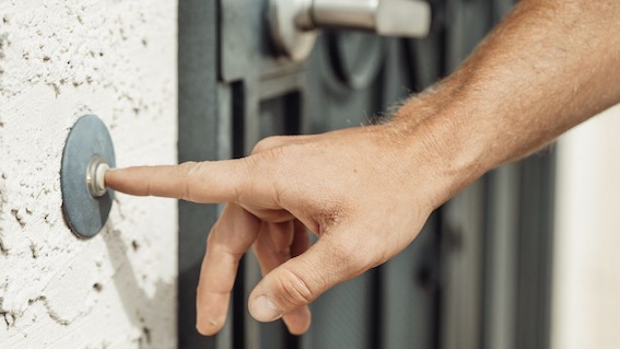 suonare campanello 2