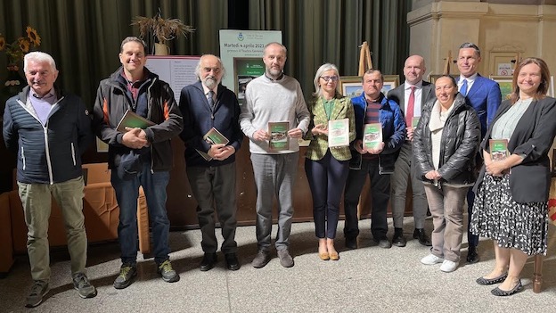 trecate libro peretti