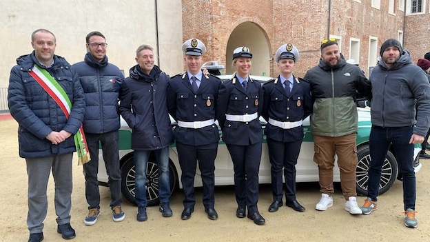 trecate vigili fine corso