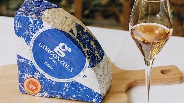 gorgonzola dop dolce foto