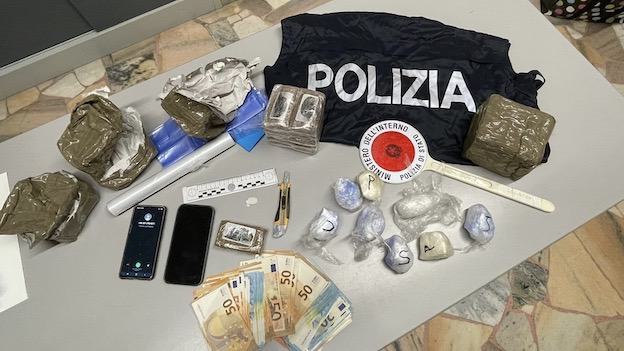 stupefacenti arresto romentino