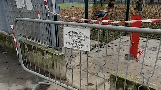 area cani via crocetta