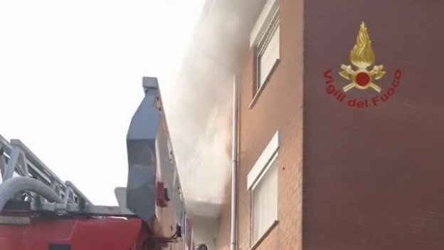 borgolavezzaro incendio 