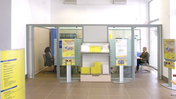 ufficio postale interno