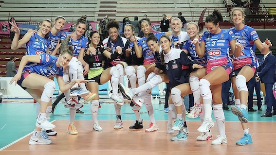 igor volley festa ragazze