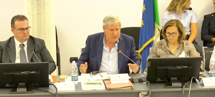 Verbania, il Consiglio comunale approva variazione di bilancio e Dup